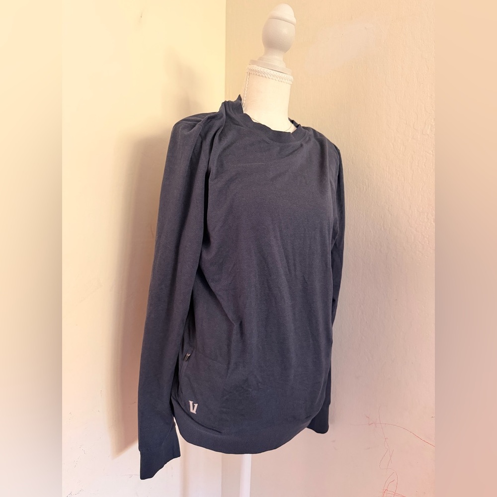 Vuori Charcoal Long Sleeve Tee